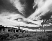 Ghost Motel HWY 395 Owens Valley, CA 2010